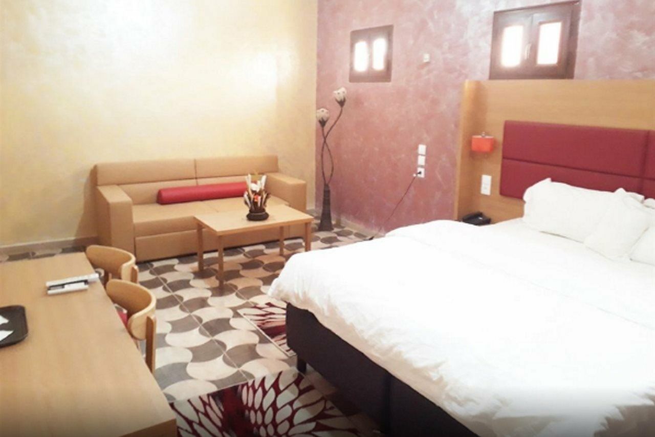 Hotel Takialt Adrar Exterior foto